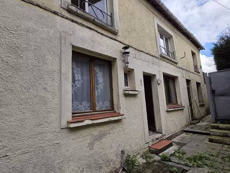 ensemble immobilier de deux maisons