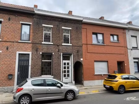 strepy-bracquegnies  rue victorien ergot 93.