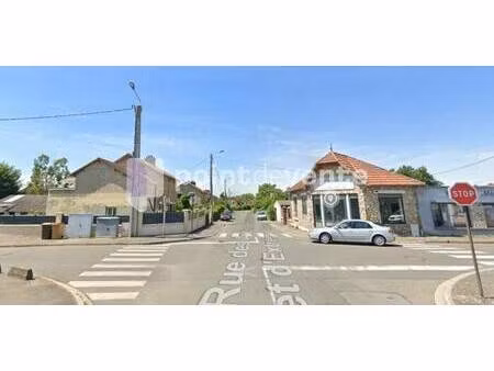 local commercial à louer