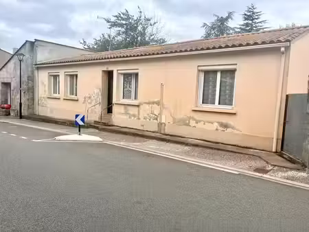 vente maison 6 pièces 130 m² à saint-aubin-la-plaine (85210)  149 000 €