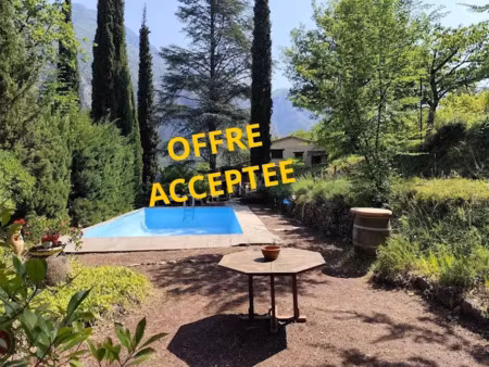 vente maison 7 pièces 170 m² à touët-sur-var (06710)  419 000 €
