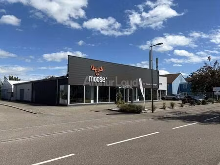 local commercial à louer