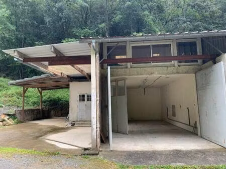 local d'activités à louer