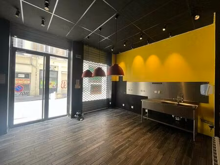 location commerce 26 m² à lyon 7 (69007)