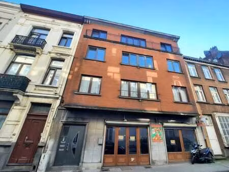 quartier botanique - commerce à rénover