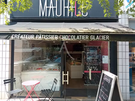 challans centre-ville local commercial de 61.33 m²