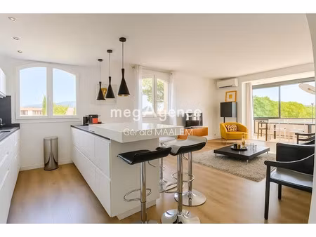 vente appartement 3 pièces 92 m² à cogolin (83310)  667 000 €