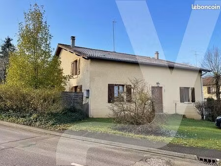 maison 8 pièces 182 m²