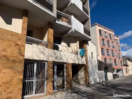 bureaux 114 m² carcassonne
