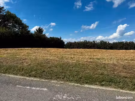 terrain 520 m² saint jean de thurigneux