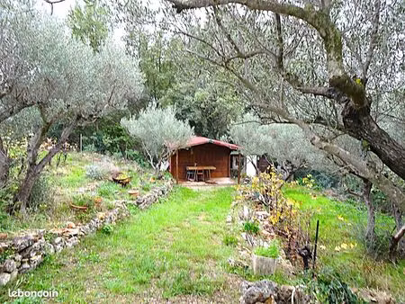 terrain 1095 m² puget-ville