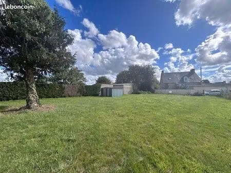 terrain 610 m² trébédan