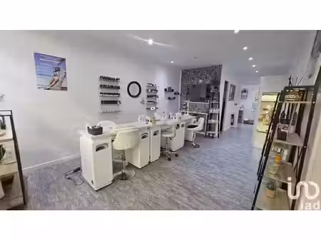 vente boutique/local commercial 52 m²
