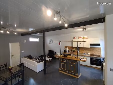 maison 3 pièces 65 m²