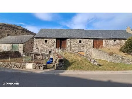 ferme 1 pièce 224 m²