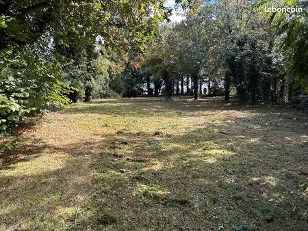 terrain 1491 m² eterville