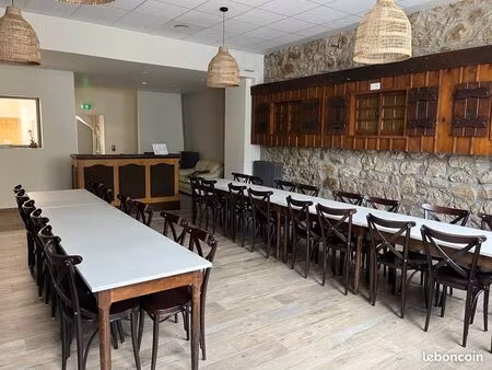 locaux commerciaux - gite d'étape/auberge restauration et chambres - massif du jura