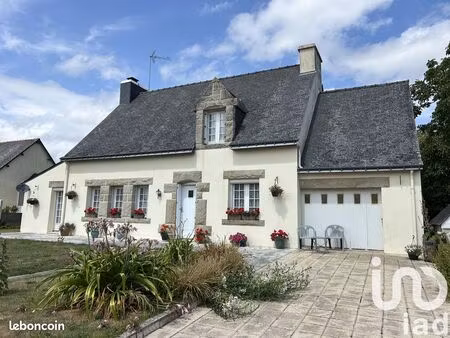 maison 9 pièces 245 m²