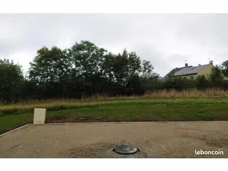 terrain 620 m² luc la primaube