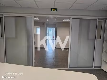 local commercial 75 m²