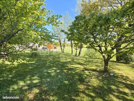 terrain 600 m² escalquens