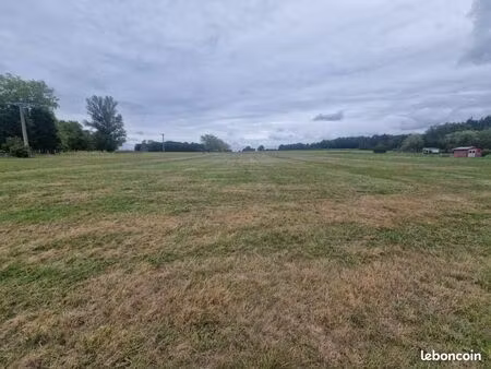 terrain 2 210 m² chabris