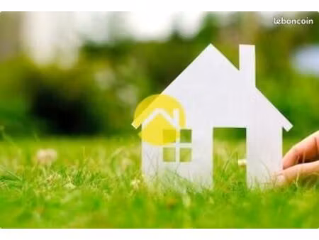 terrain 1 487 m² domats