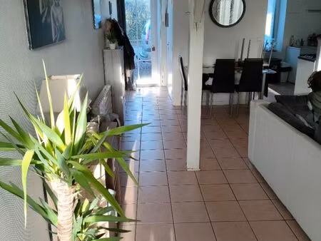 maison 4 pièces 80 m²