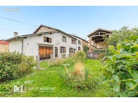 maison 8 pièces 185 m²