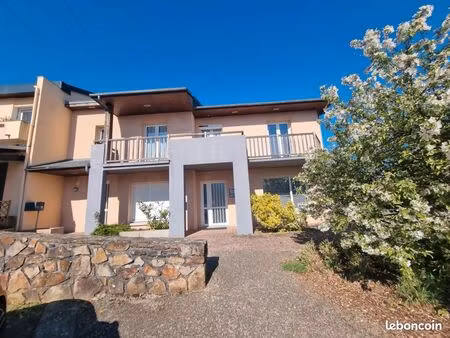 a vendre t3 centre olemps