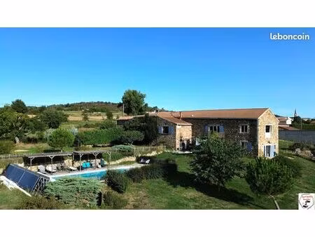 propriété 18 pièces 493 m²