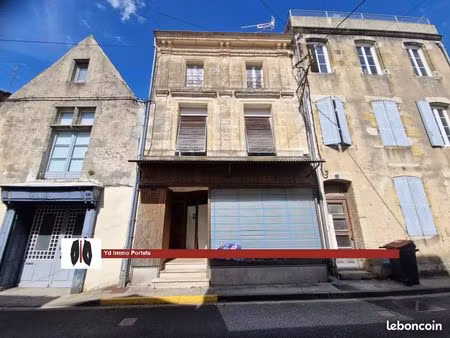 immeuble 195 m² cadillac-sur-garonne