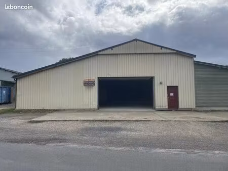 local 192 m² honfleur