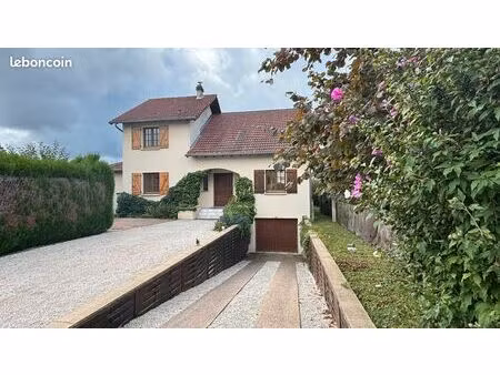 maison 6 pièces 172 m²