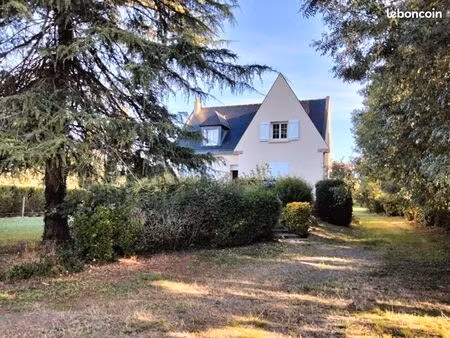 maison 6 pièces 144 m²