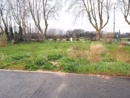 terrain 339 m² mallemort