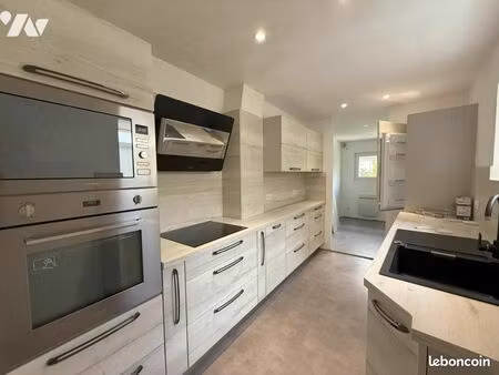 maison 8 pièces 131 m²