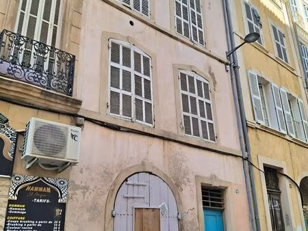 immeuble 3 pièces 73 m²