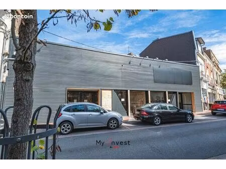 local commercial 1 557 m²