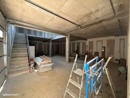 local commercial 255m2 neuf