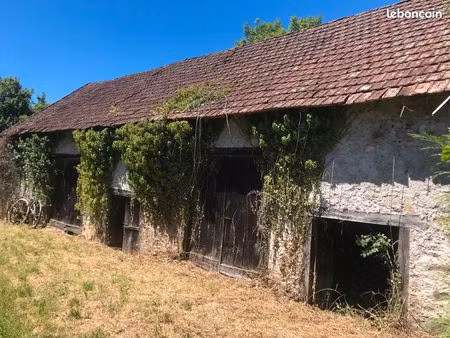 grange et maisonnette