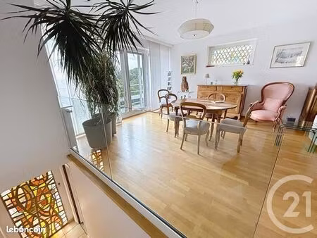 maison 5 pièces 140 m²