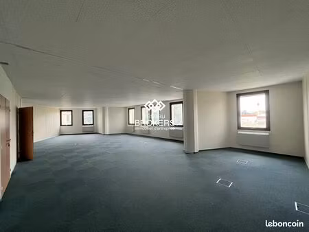 bureaux 105 m² saclay