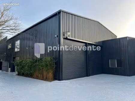 local industriel 196 m²