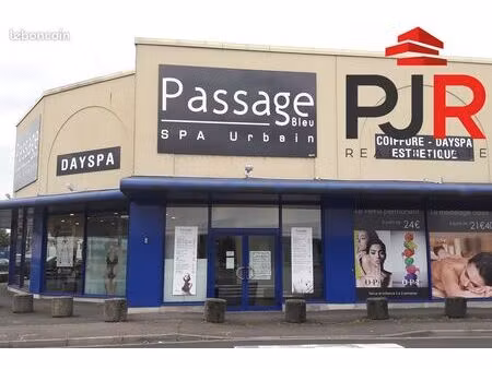 local 306 m² jouy-aux-arches