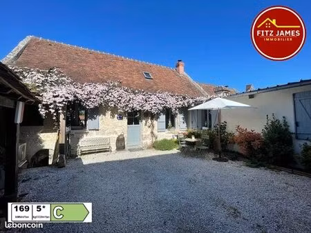 maison 8 pièces 170 m²