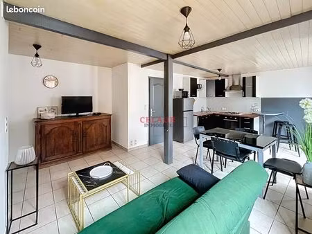 immeuble 5 pièces 99 m²