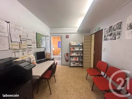 local bureaux 49 m²