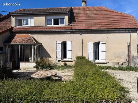 ferme 4 pièces 124 m²