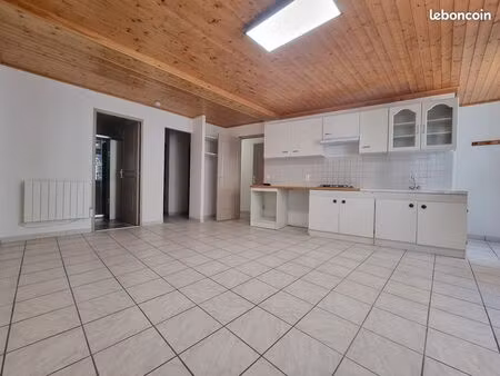 maison de village 3 pièces 63 m²